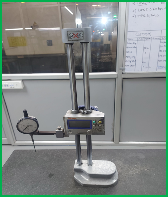 HEIGHT GAUGE